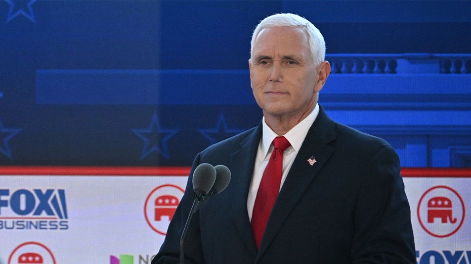 Mike Pence at a presidential primary debate