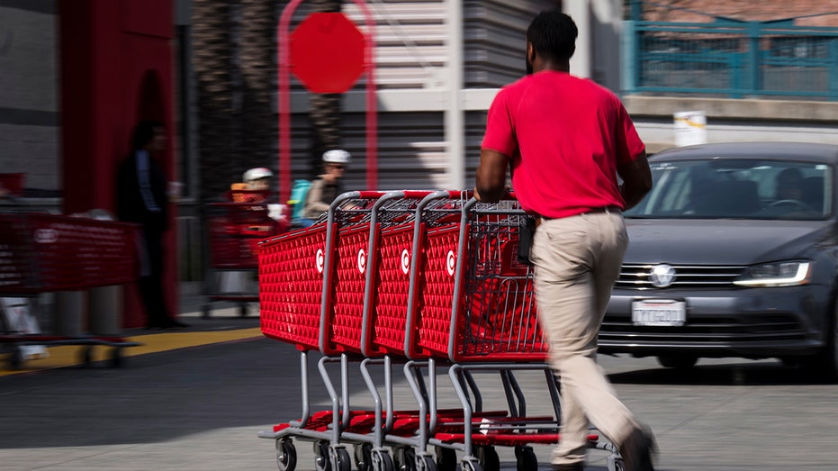 Target beefs up same-day fulfillment services for holidays
