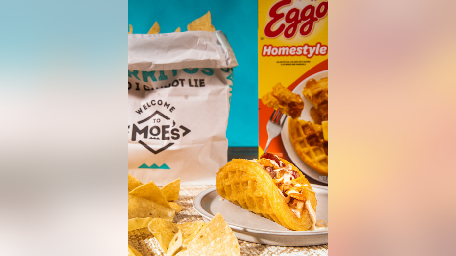Eggo Taco