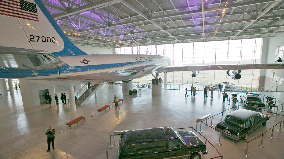 Air Force One pavilion at Reagan Library