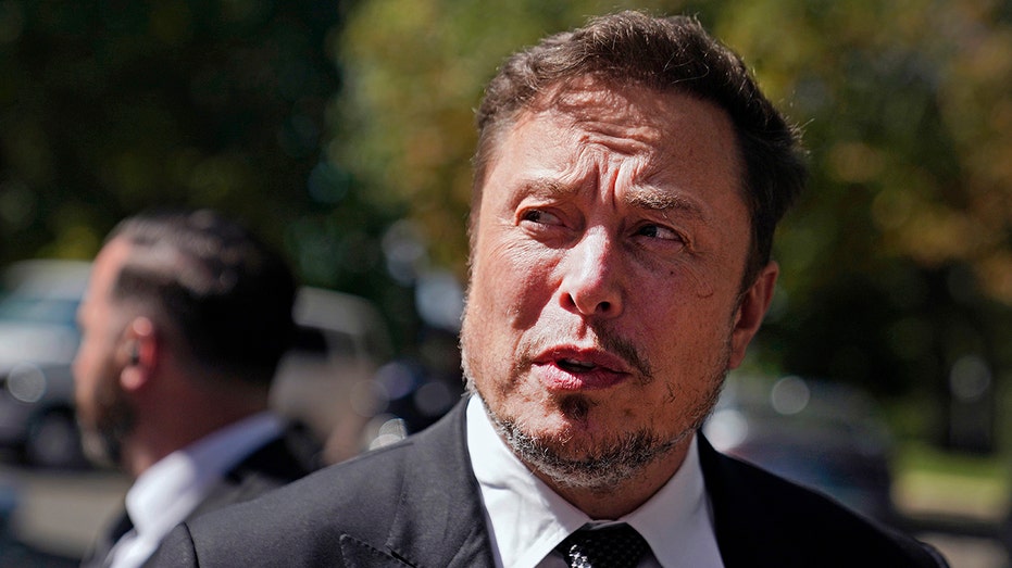 Elon Musk and Tech CEOs Attend Sen. Schumer's Senate AI Forum