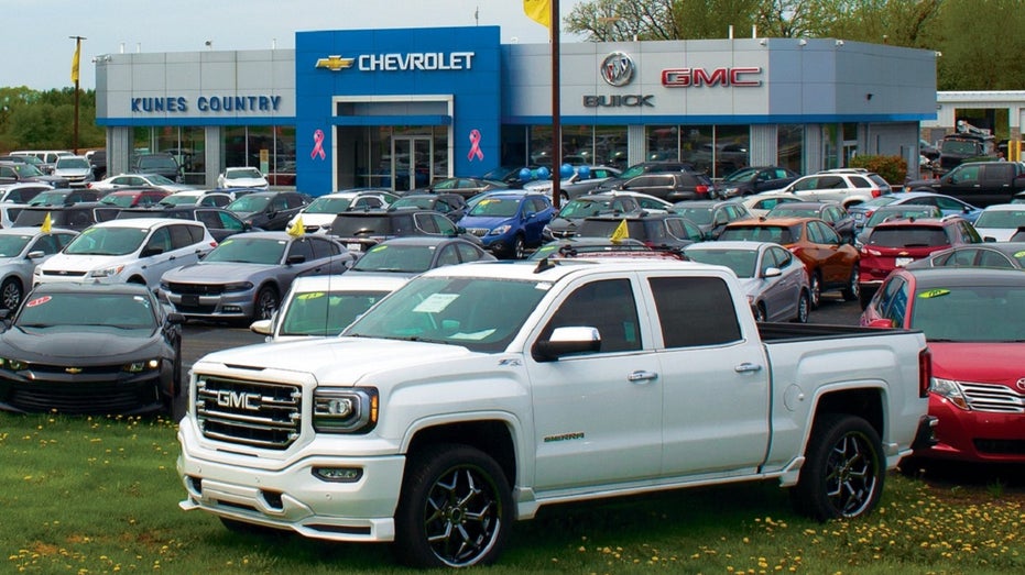 exterior photo of Kunes Chevrolet lot