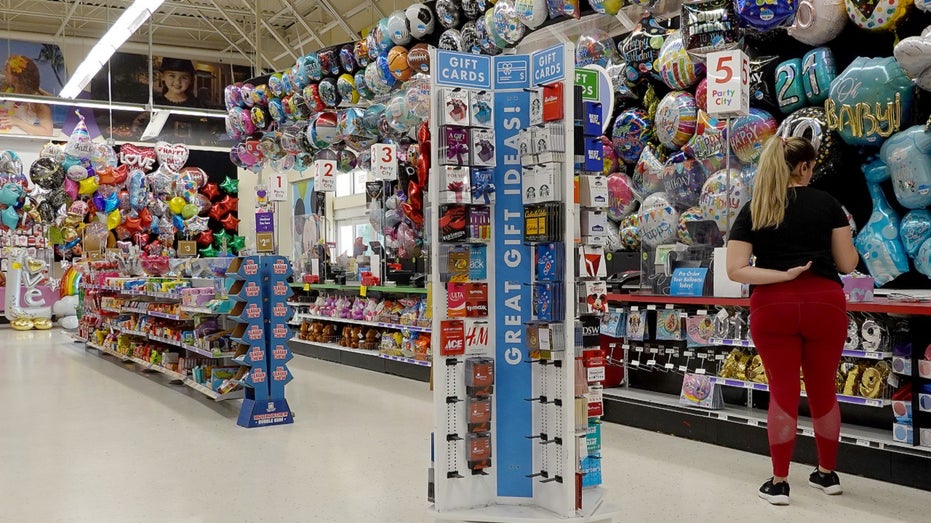 balloon display in party city store