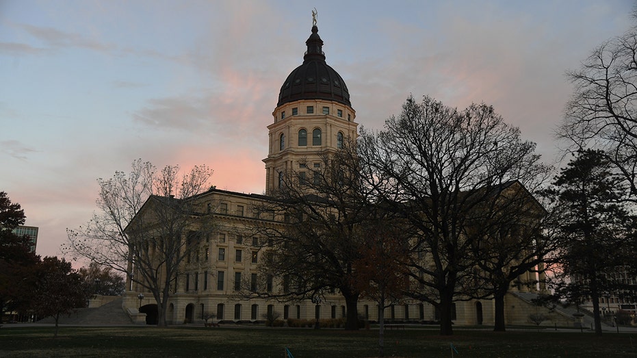 Kansas capital building