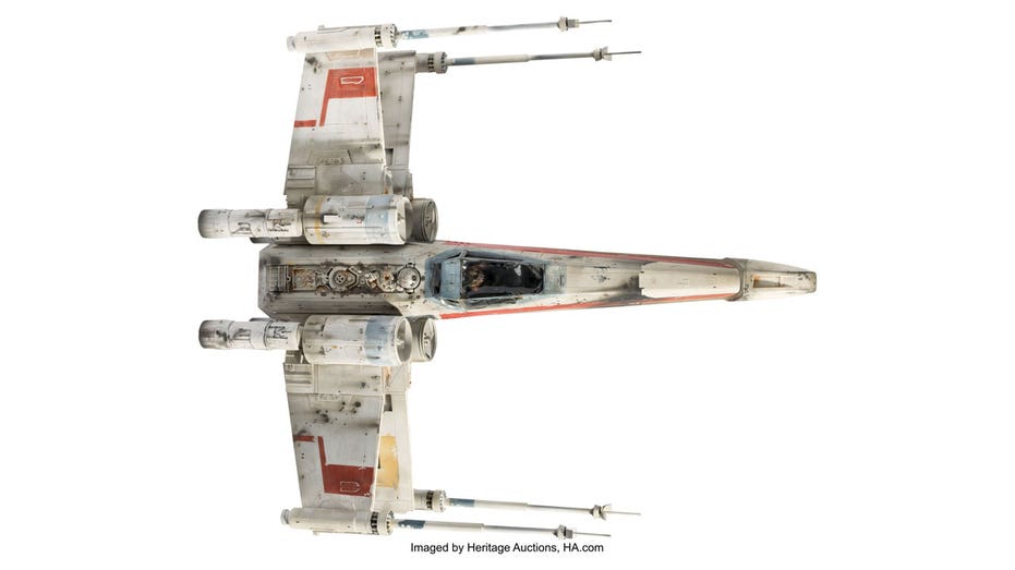 Star Wars X-wing model