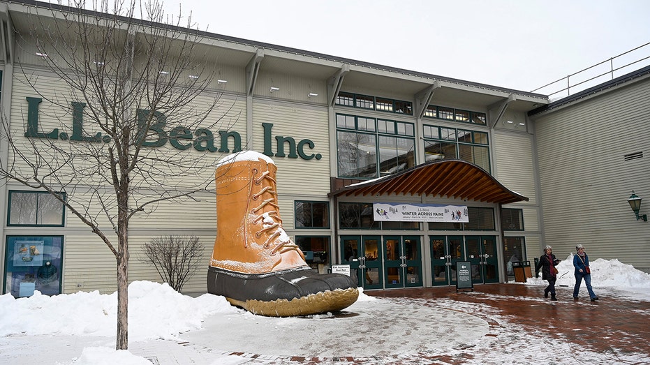 LL Bean store