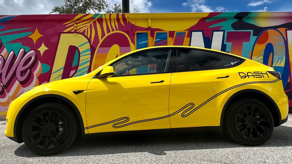 DASH Tesla Model Y full side wrap view