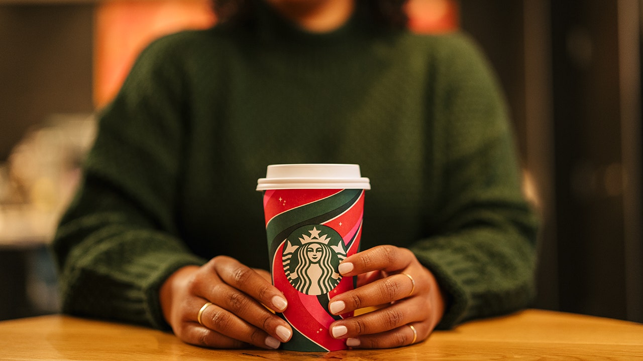 Starbucks holiday drinks, red cups release date revealed What’s new