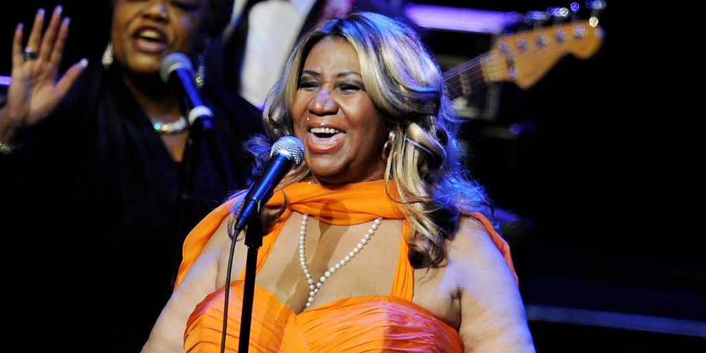 Aretha Franklin's sons awarded real estate after will between couch cushions deemed valid - Vimarsana News