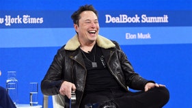 Musk tells world's most powerful CEOs that he cannot be bought