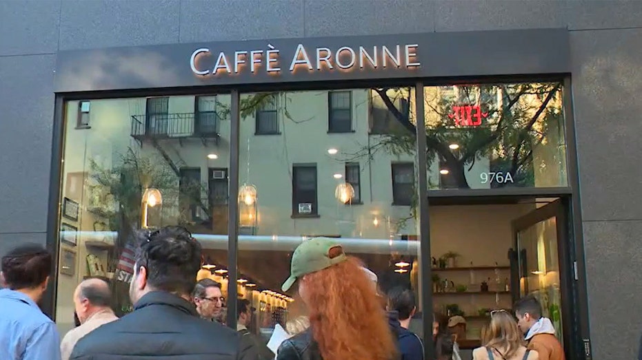 NYC Upper East Side coffee shop baristas walk out after owner posts support for Israel