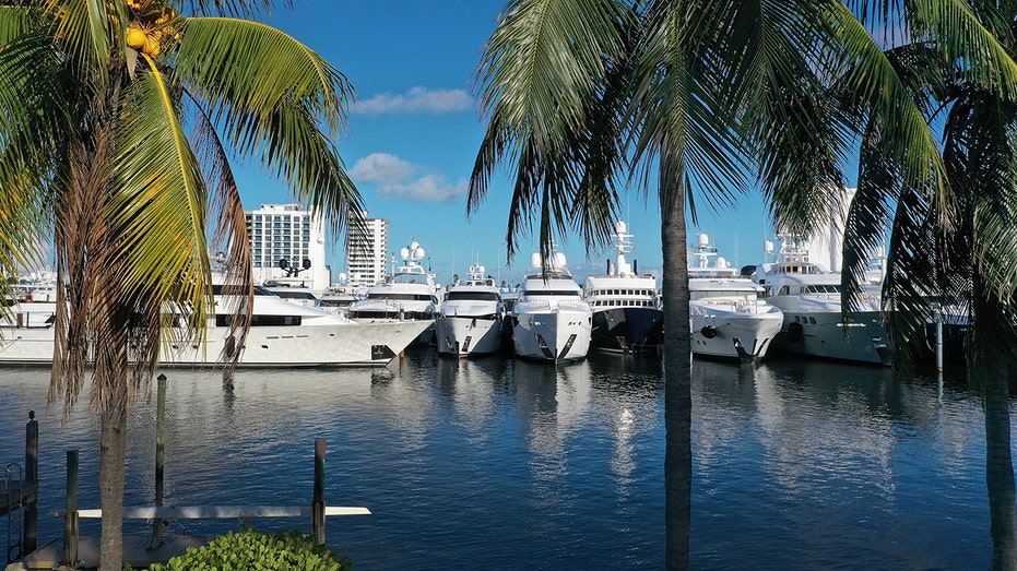 Fort Lauderdale boat show scene