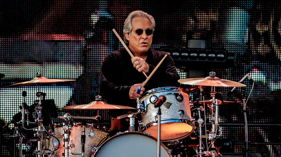 Max Weinberg playing the drums