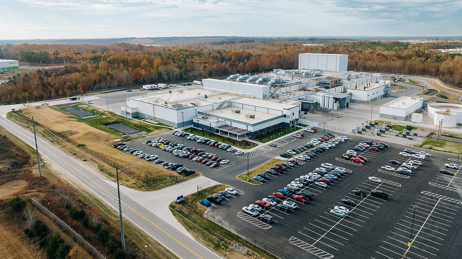 Tyson Foods Debuts Its Highly Automated $300M Poultry Plant In VA | Fox ...