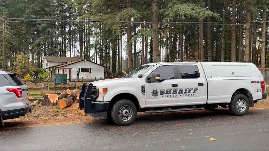 Pierce County Sheriffs vehicle