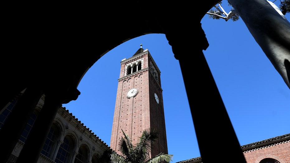 University of Southern California tower