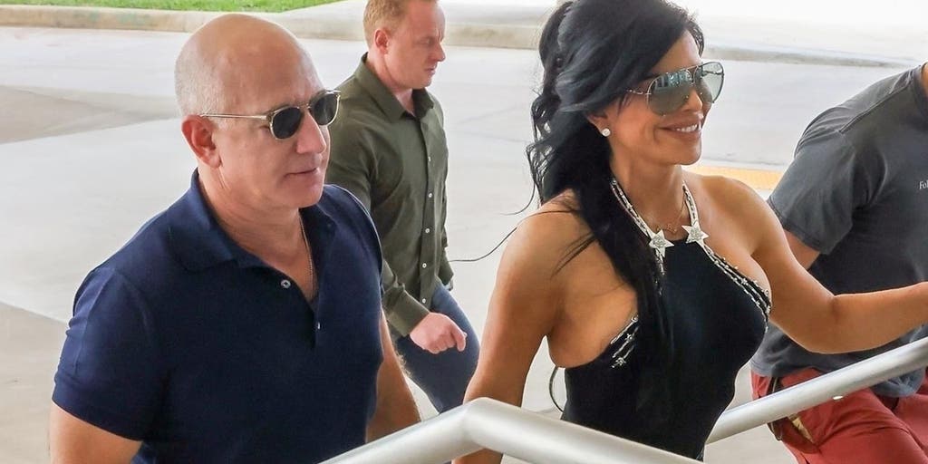 Jeff Bezos, Lauren Sanchez take in Miami's Art Basel - Vimarsana News