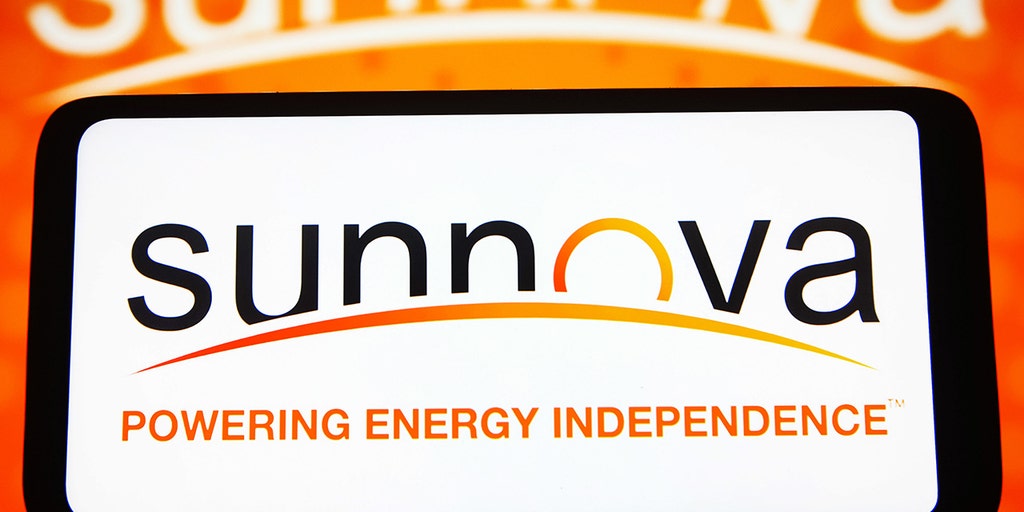 Solar company cons elderly man with dementia in billon-dollar scheme, victims' daughter claims - Vimarsana News