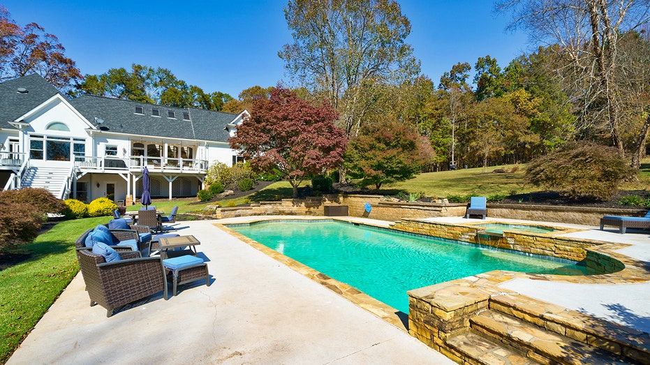 An exterior of Gary Rossington's home showcasing the pool
