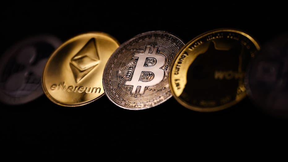 Bitcoin-Ethereum-Cryptocurrency-Blockchain-GettyImages-1244771640.jpg?ve=1\u0026tl=1