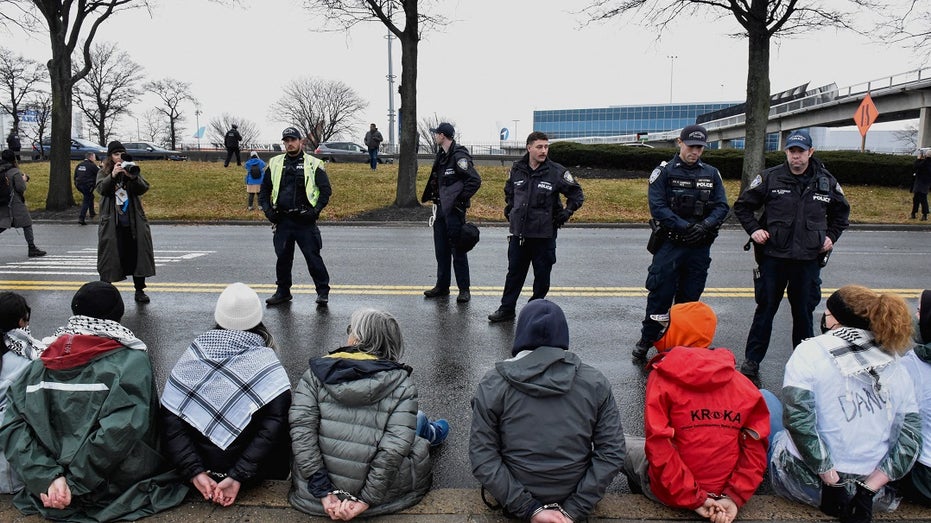 Pro-Palestine protesters arrested in NYC