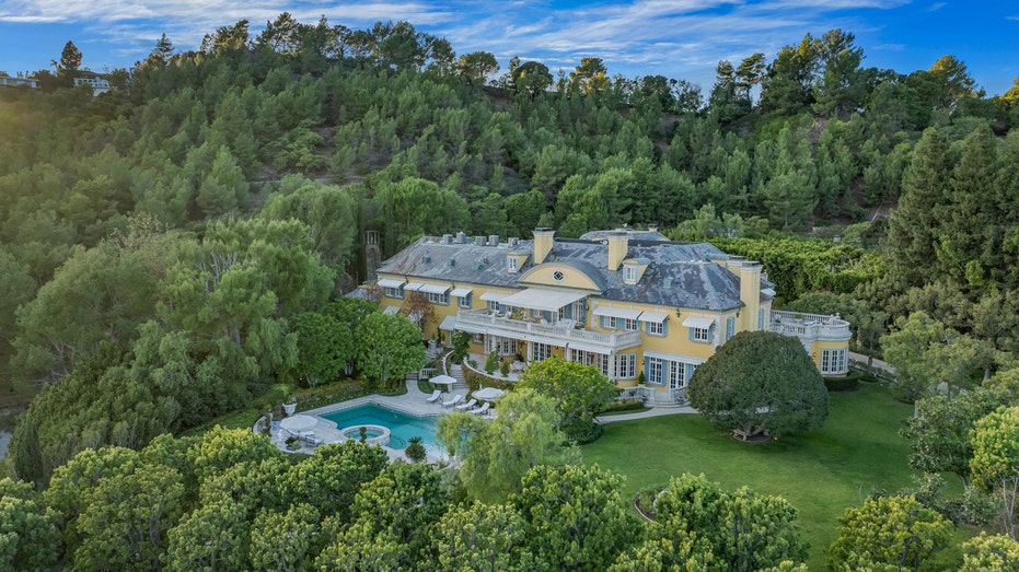 Rod Stewart Beverly Hills mansion