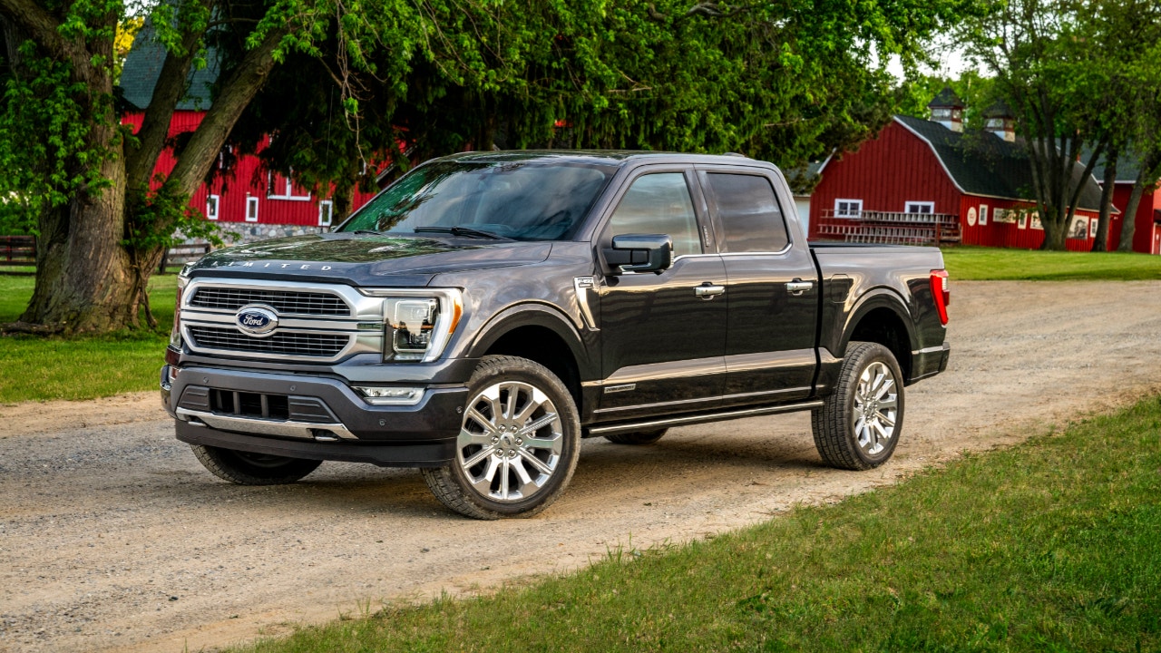Ford recalls nearly 113K F-150 pickup trucks due to rear axle