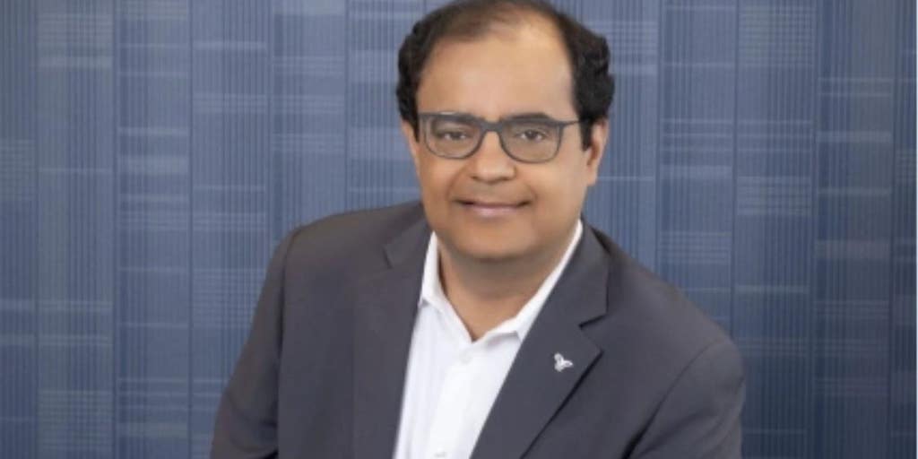 Tech CEO falls to his death in front of horrified employees at company party in India - Vimarsana News
