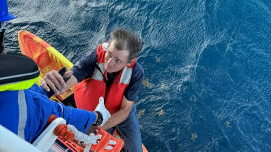 Carnival Jubilee rescues stranded man in Gulf of Mexico
