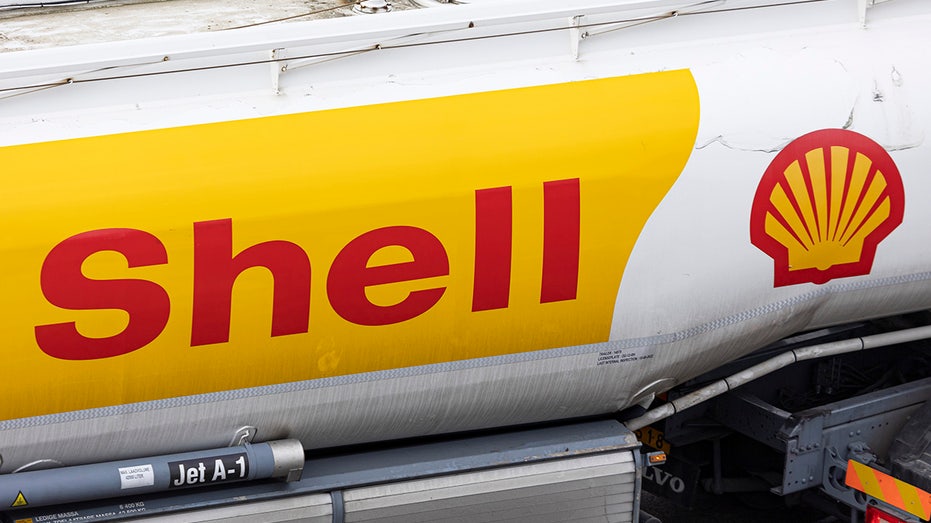 Shell oil tanker