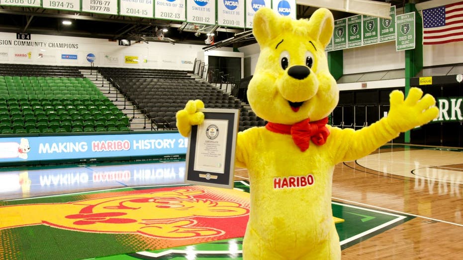 Haribo mascot holding world record award