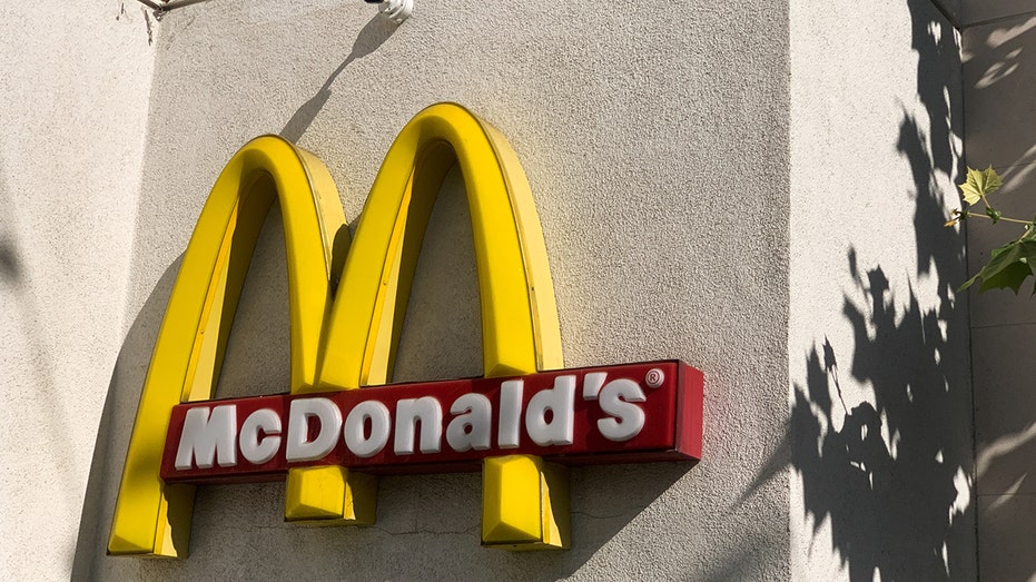 The McDonald's logo