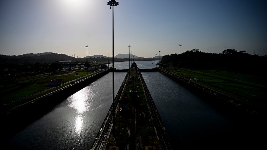 TOPSHOT-PANAMA-CANAL-DROUGHT