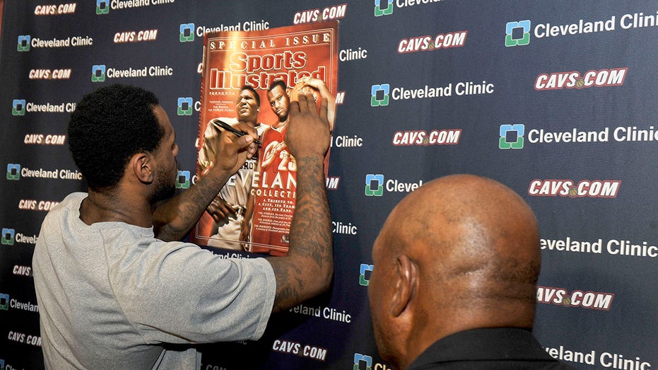 LeBron James autographs Sports Illustrated cover 
