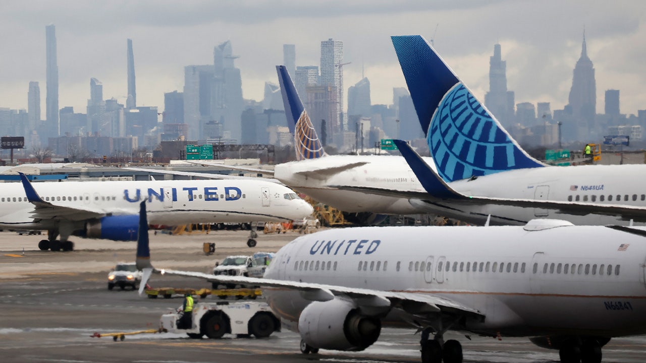 United Airlines cutting flights at Newark due to disruptions, tech issues, FAA staffing shortages