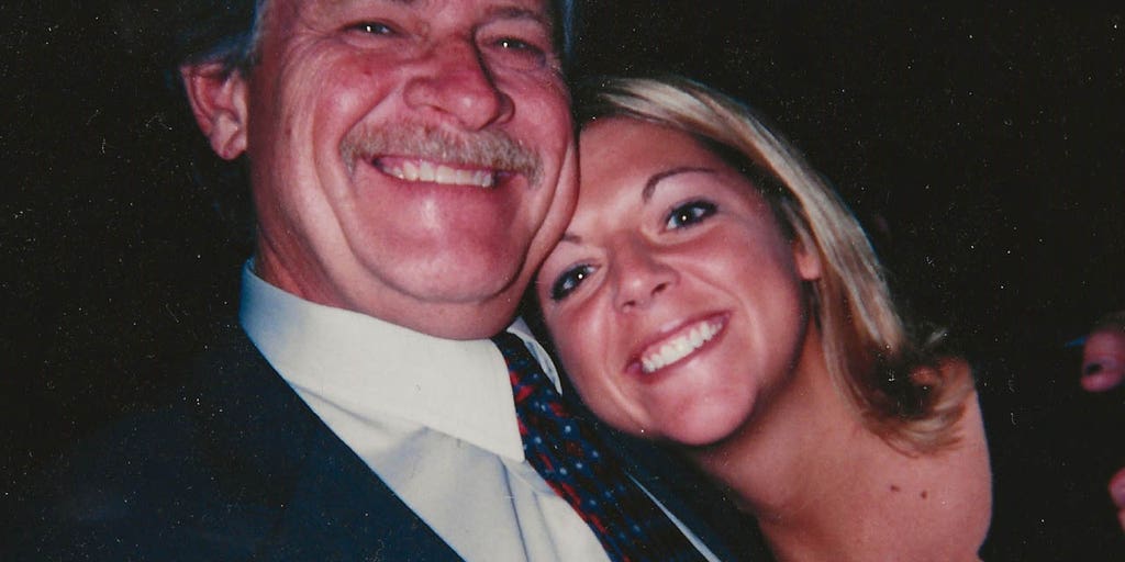 Dad of CVS pharmacist who died says company memo is 'corporate garbage' - Vimarsana News