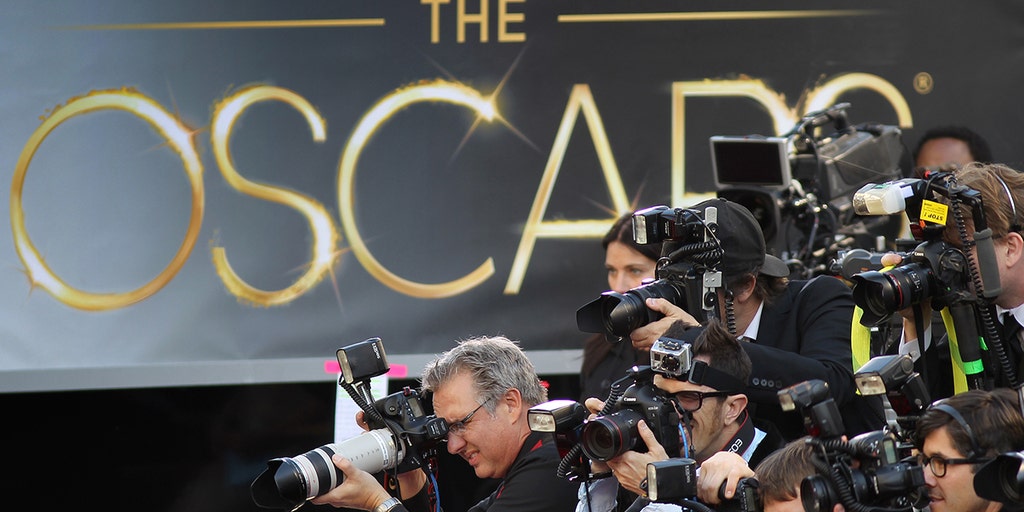 Get paid to watch Oscar-nominated films, predict the winners of this year's awards show - Vimarsana News