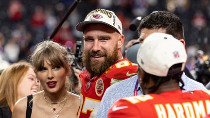 LAS VEGAS, NEVADA - FEBRUARY 11: Travis Kelce #87 of the Kansas City Chiefs and Taylor Swift react as they see Mecole Hardman Jr. #12 of the Kansas City Chiefs following the NFL Super Bowl 58 football game between the San Francisco 49ers and the Kansas City Chiefs at Allegiant Stadium on February 11, 2024 in Las Vegas, Nevada. (Photo by Michael Owens/Getty Images)
