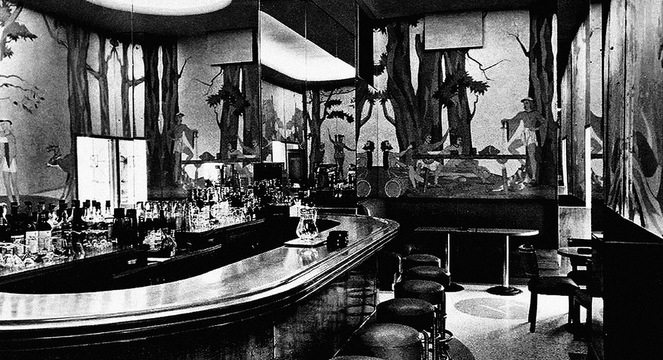 The Raleigh historic martini bar