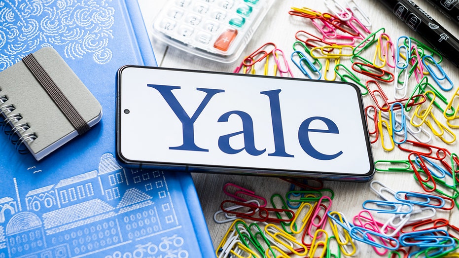 School supplies, Yale logo