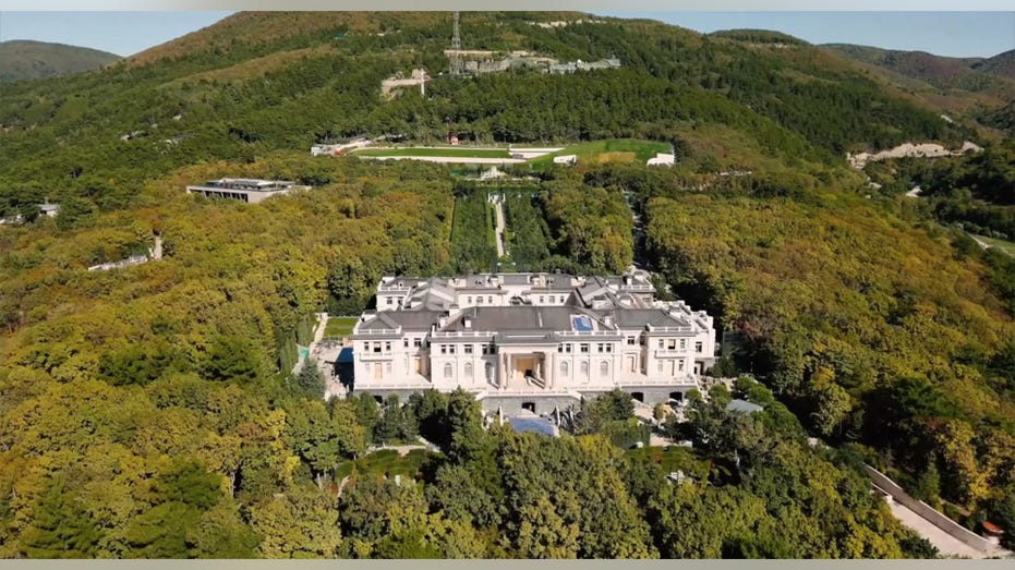 Putin allegedly owns the palace in southern Russia