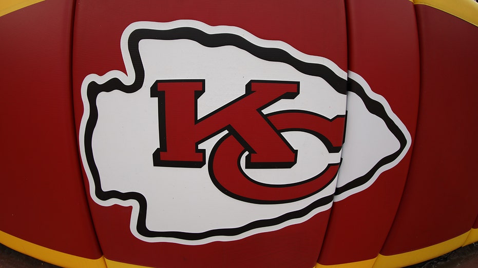 Kansas City Chiefs Vs San Francisco 49ers: Who Owns The Super Bowl ...