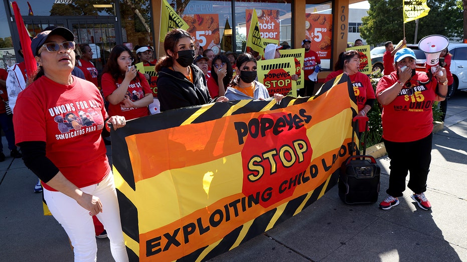 A protest outside of a Popeyes location in Oakland, Califonria