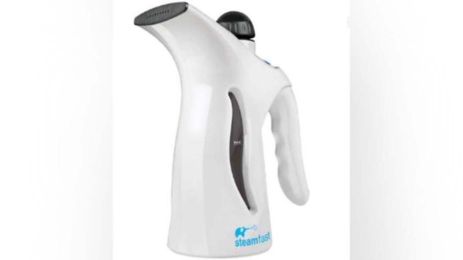 Garment steamer