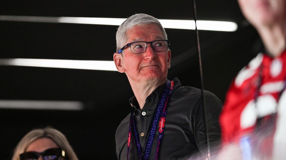 Tim Cook