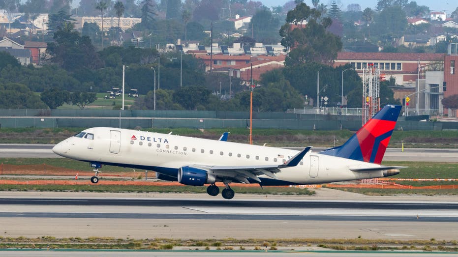 Delta air plane taking off