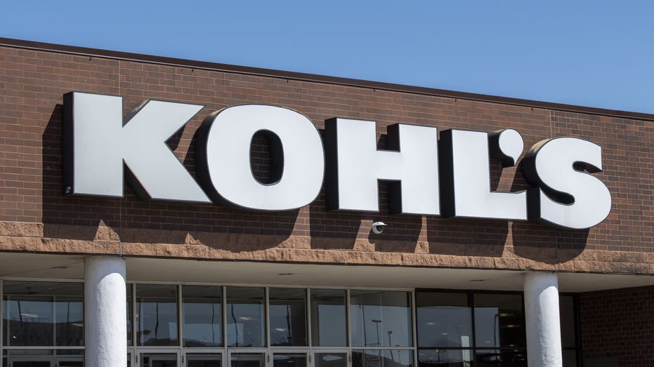 Kohl's storefront with logo