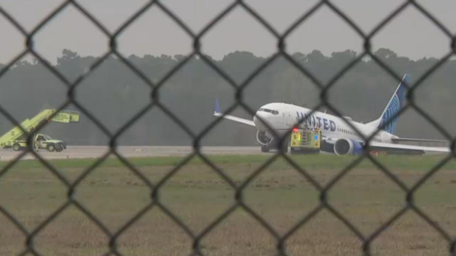 United Airplane veers off runway in Houston