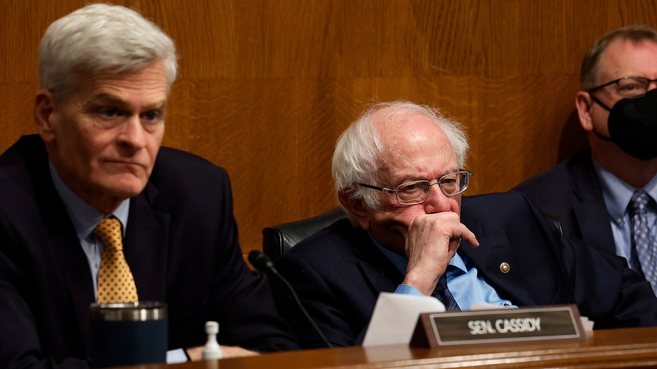 Senators Bill Cassidy and Bernie Sanders
