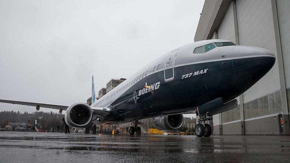 Boeing 737 MAX 9